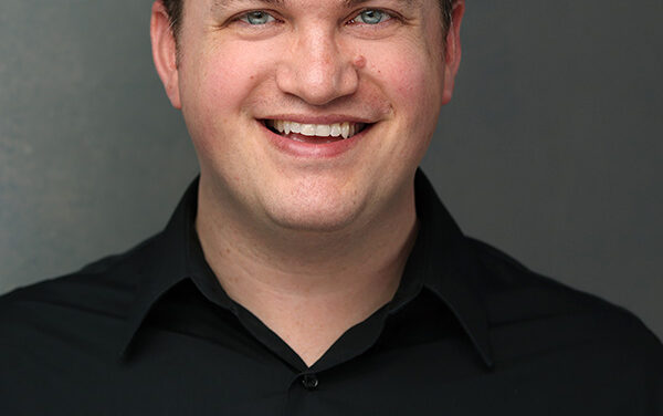 Luke Browder , tenor